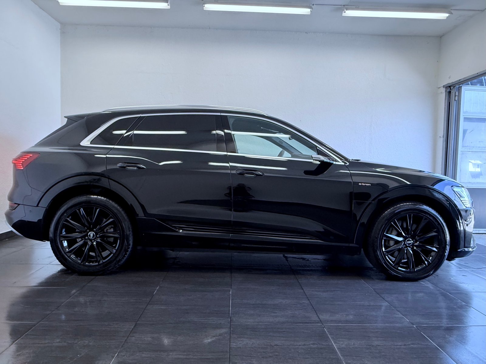 AUDI e-tron 55 Advanced quattro, Elettrica, Occasioni / Usate, Automatico - 5