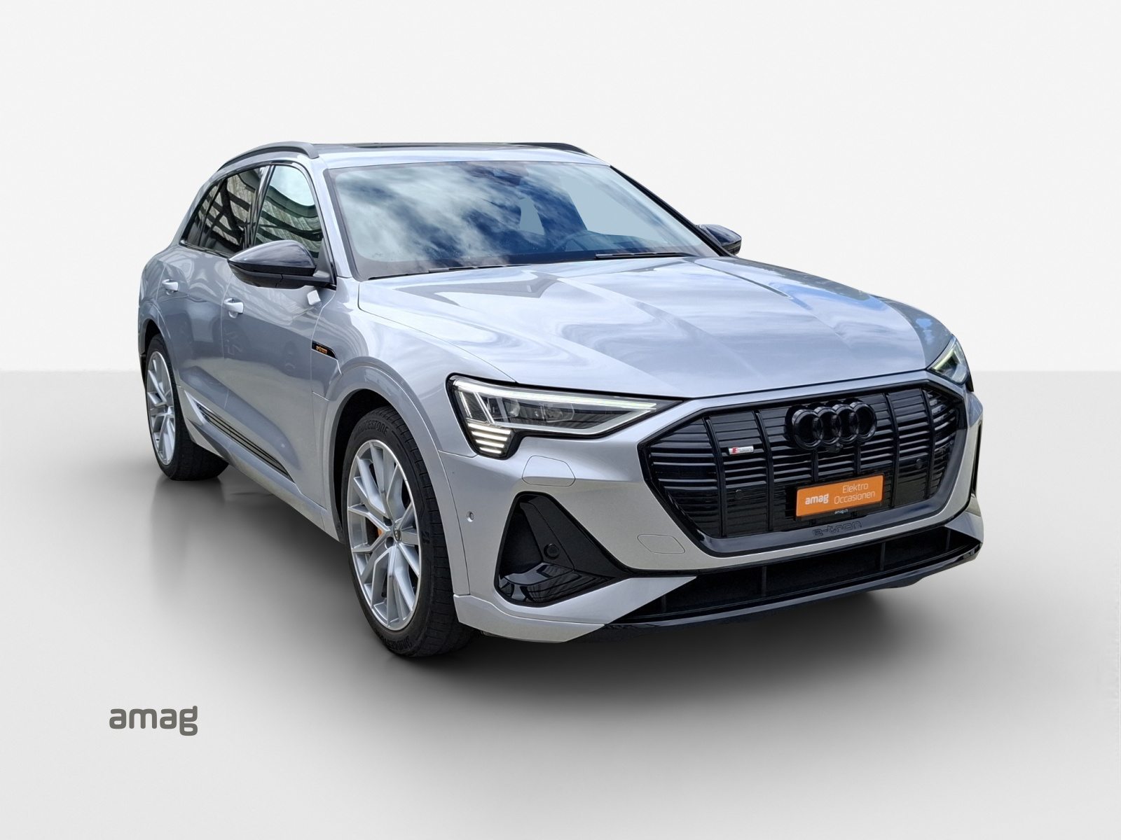 AUDI e-tron 55 S line Black Edition, Elektro, Occasion / Gebraucht, Automatik - 7