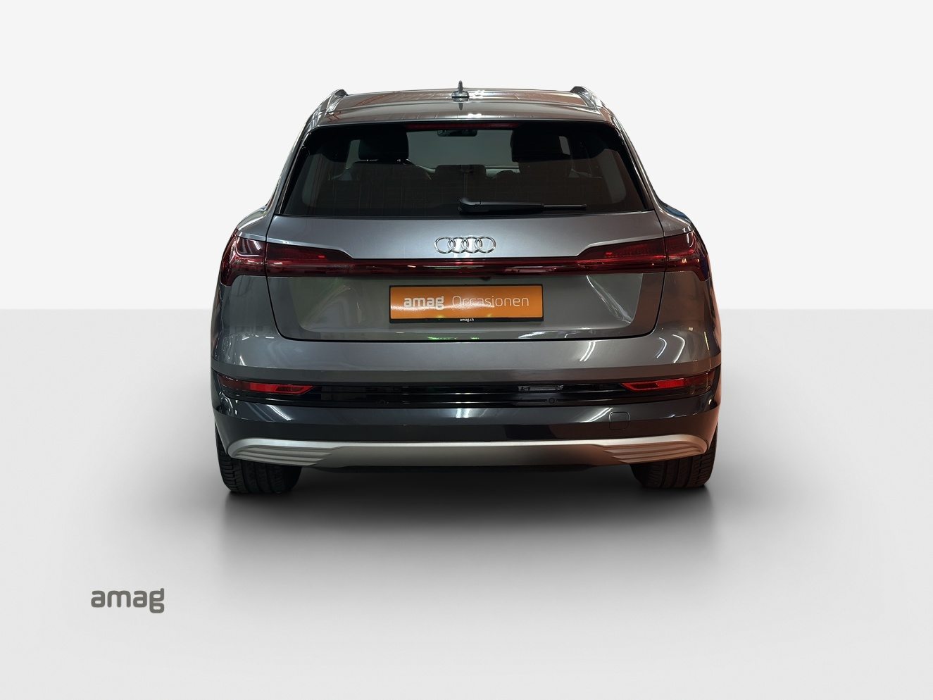 AUDI e-tron advanced, Electric, Second hand / Used, Automatic - 4