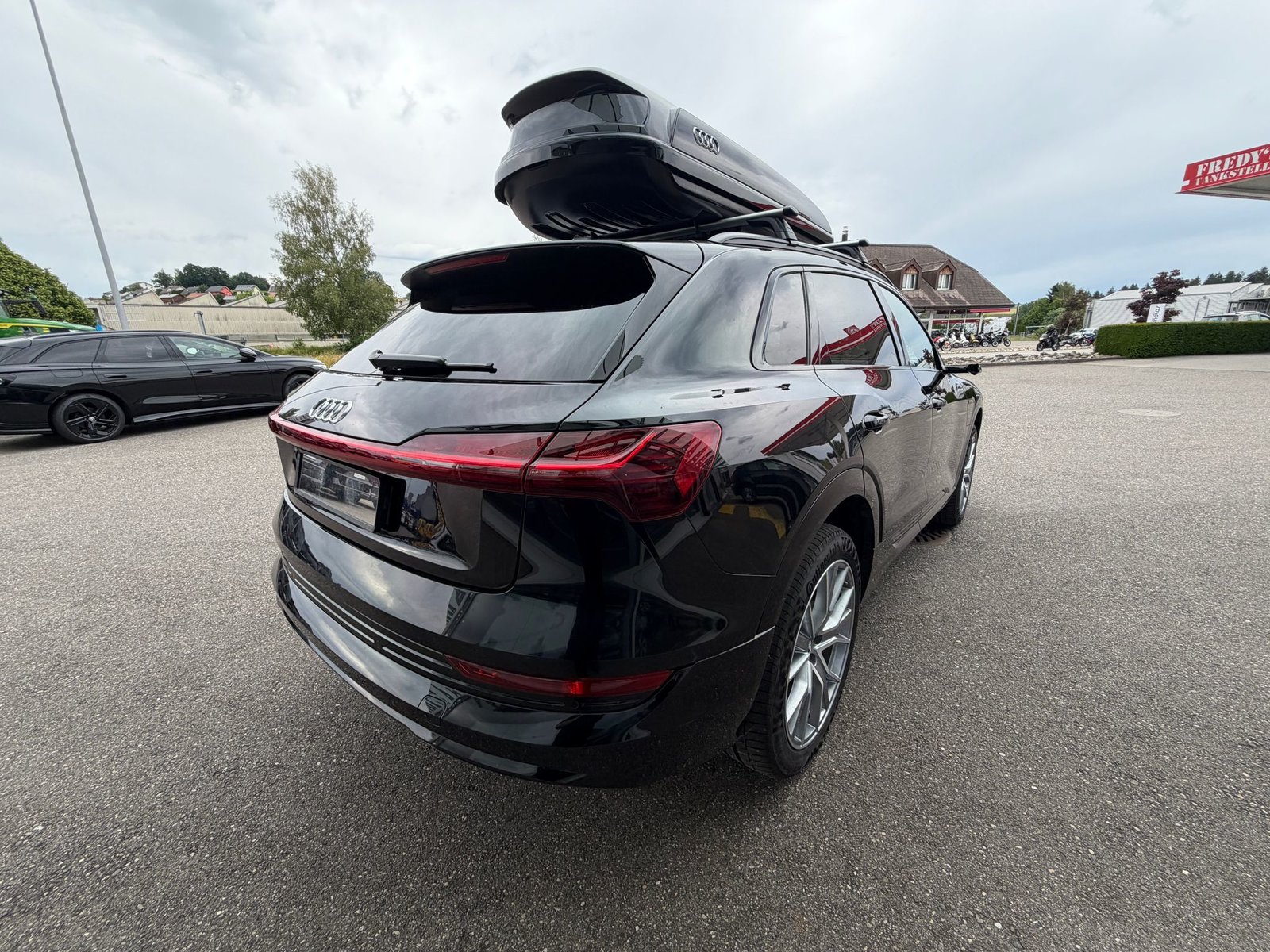 AUDI e-tron 55 Advanced quattro, Électrique, Occasion / Utilisé, Automatique - 5