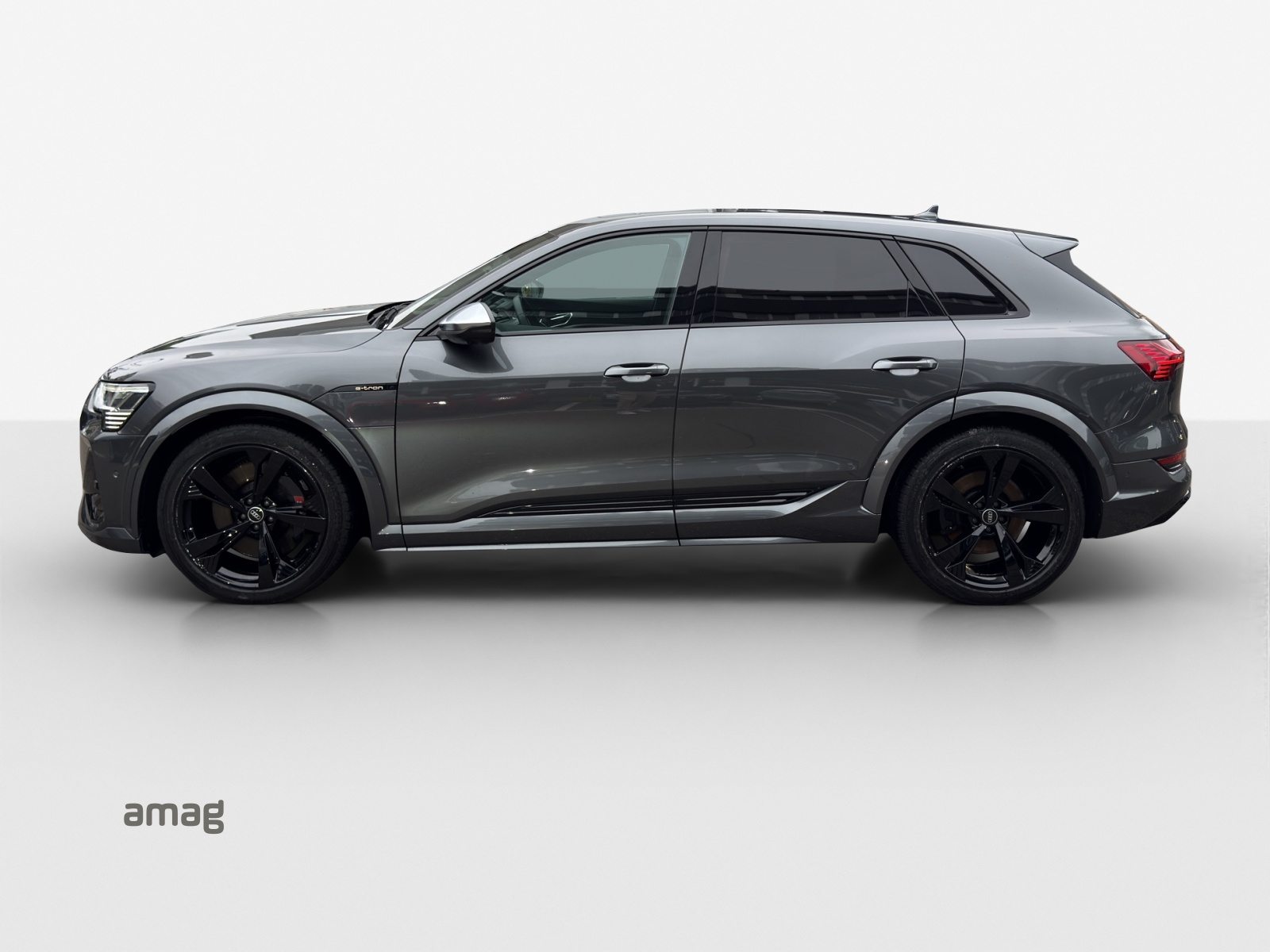 AUDI e-tron S quattro, Électrique, Occasion / Utilisé, Automatique - 2