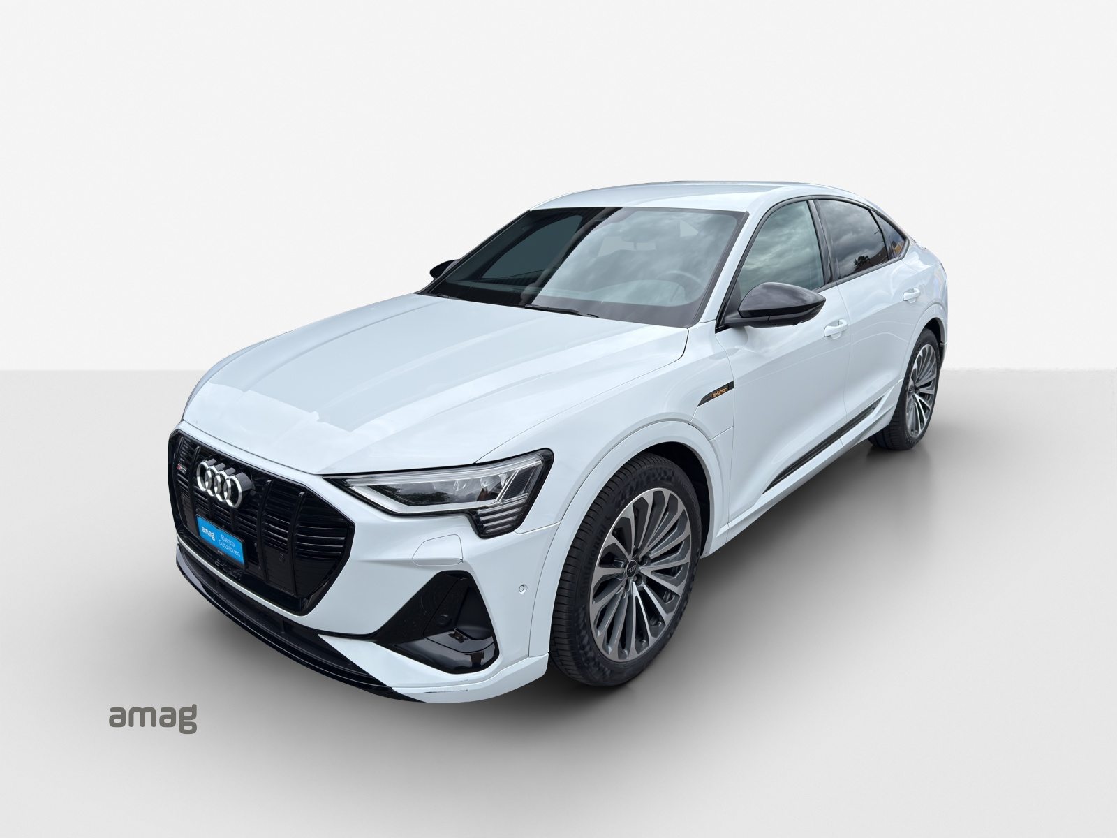 AUDI e-tron Sportback 55 S line Black Edition