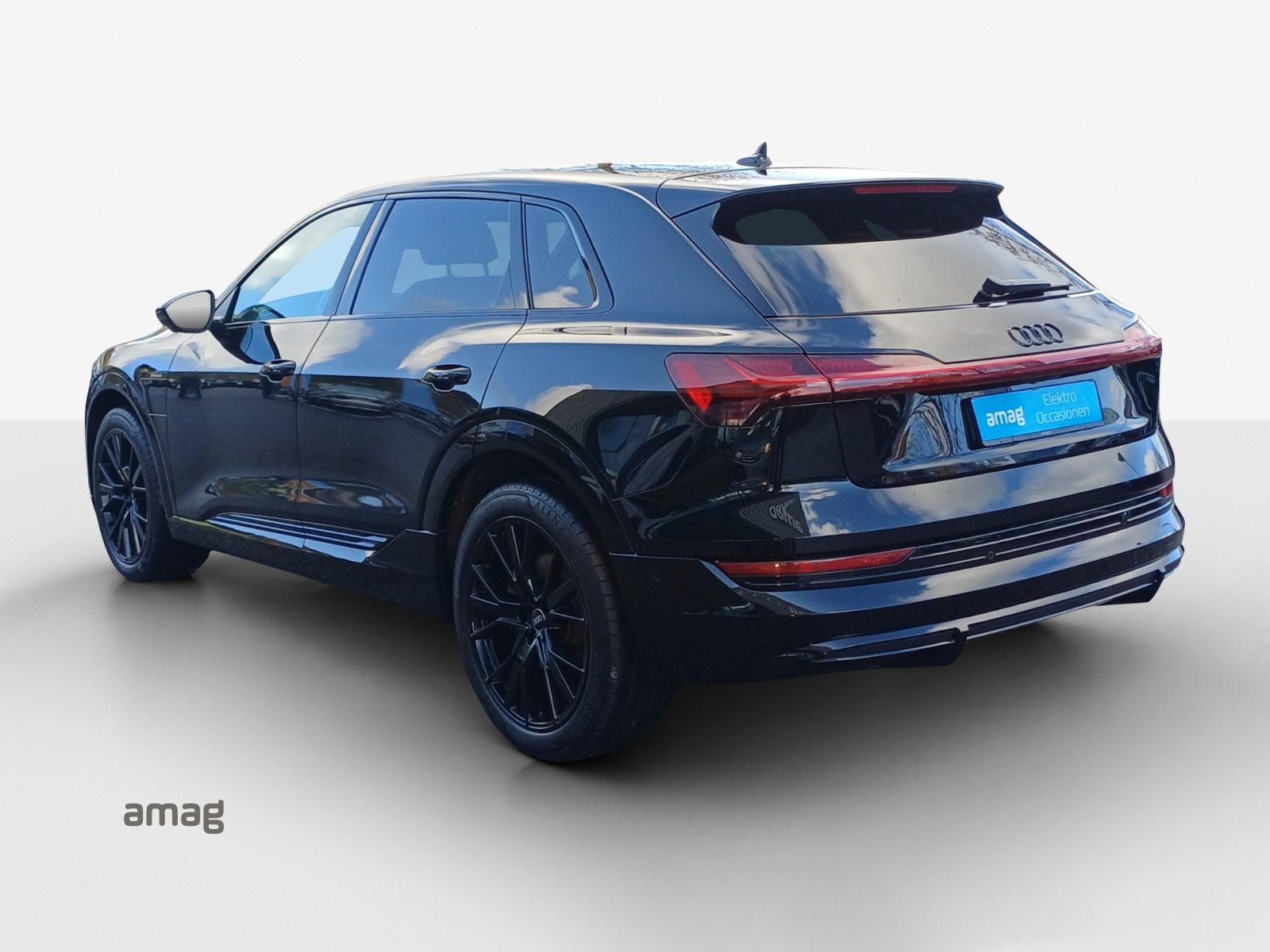 AUDI e-tron 55 S line Black Edition, Électrique, Occasion / Utilisé, Automatique - 3