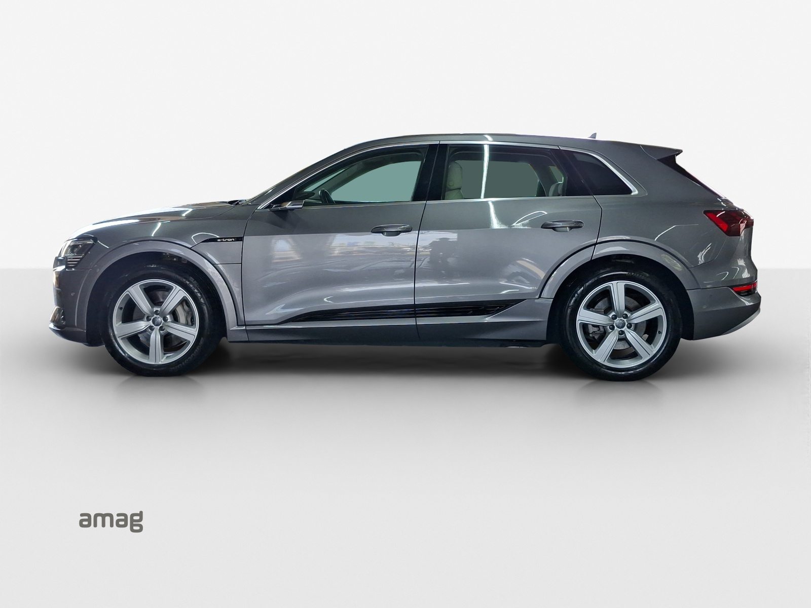 AUDI e-tron 55 advanced, Electric, Second hand / Used, Automatic - 2