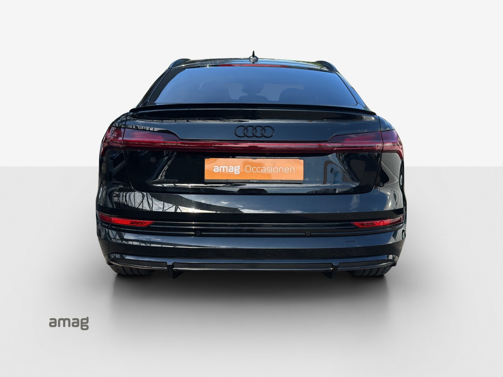 AUDI e-tron Sportback 55 S line Black Edition, Elektro, Occasion / Gebraucht, Automatik - 4