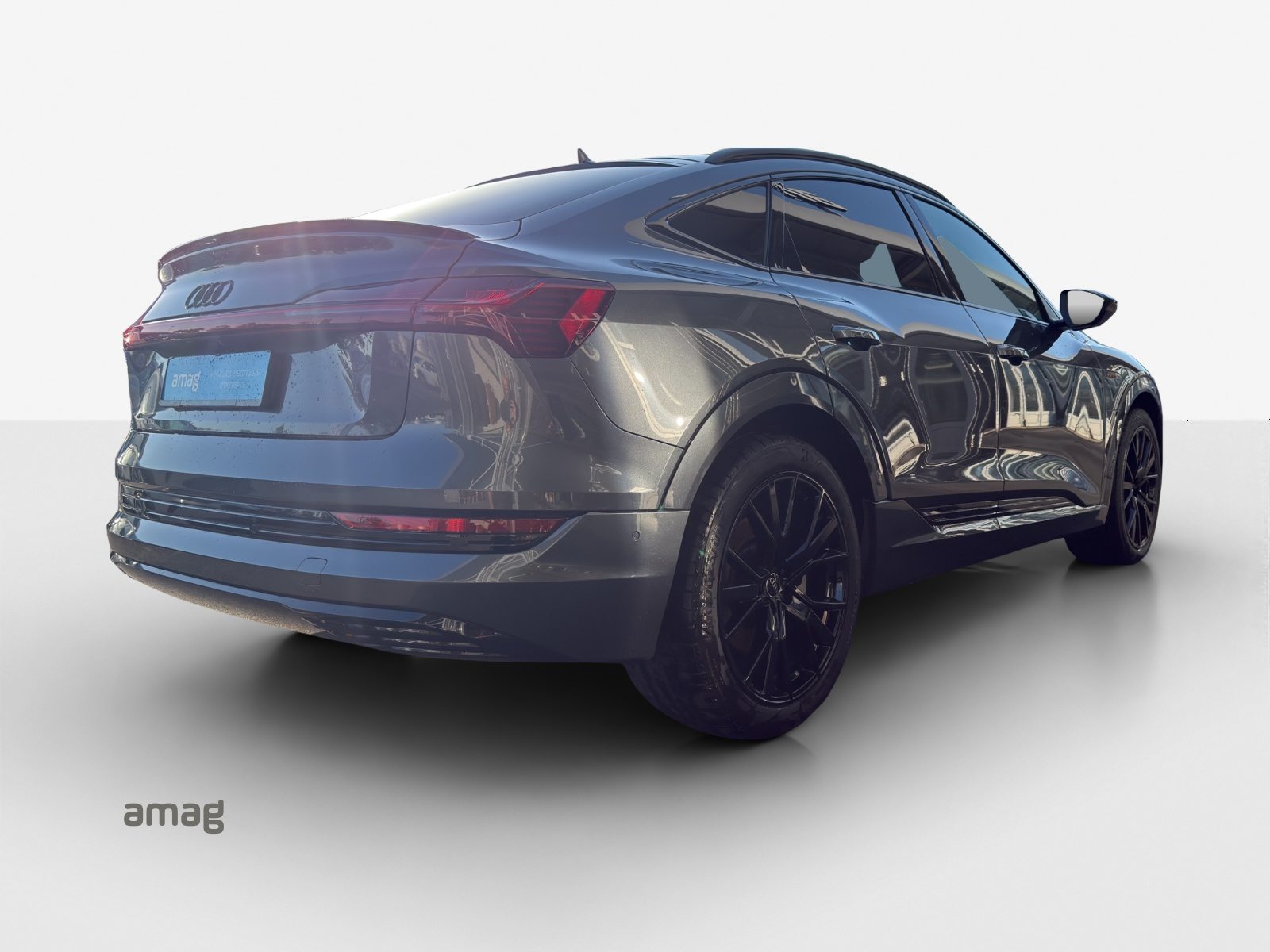 AUDI e-tron Sportback 55 S line Black Edition, Elektro, Occasion / Gebraucht, Automatik - 6
