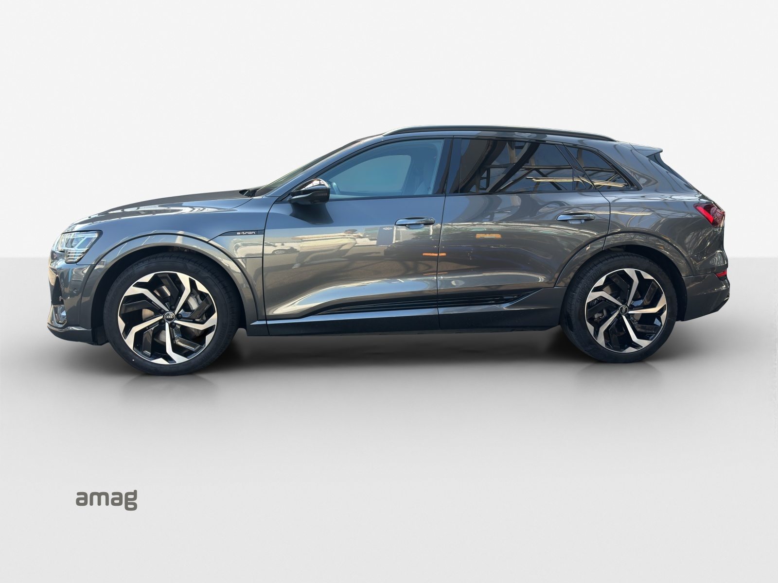AUDI e-tron 55 S line, Électrique, Occasion / Utilisé, Automatique - 2