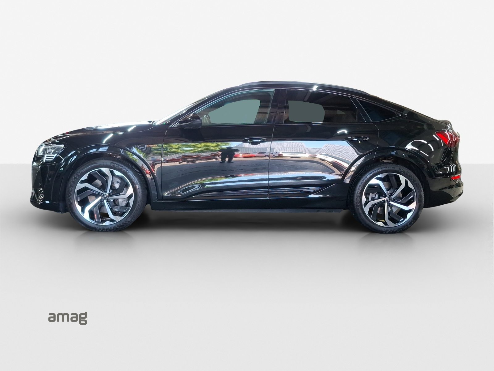 AUDI e-tron Sportback 55 S line Black Edition, Électrique, Occasion / Utilisé, Automatique - 2