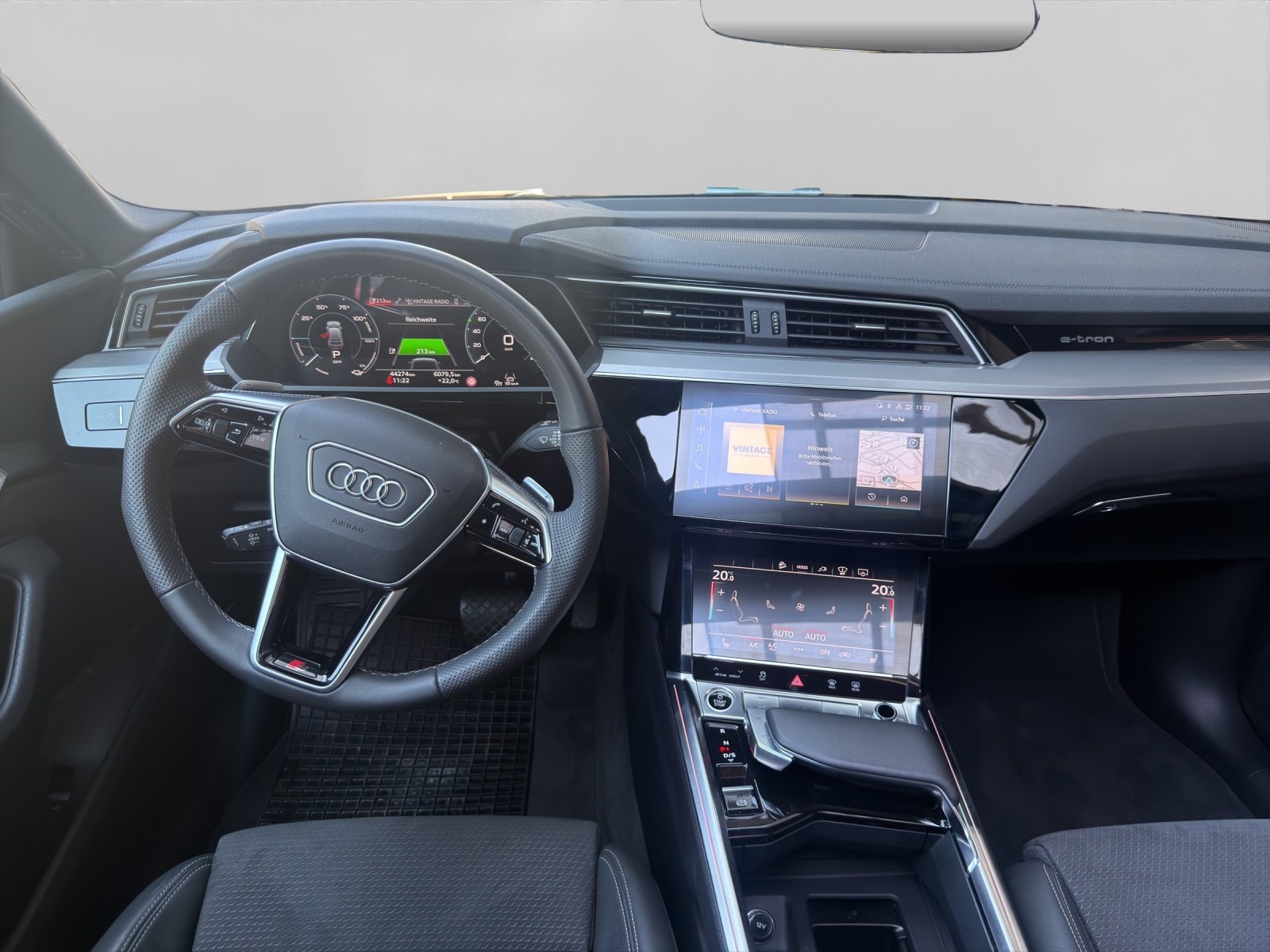 AUDI e-tron Sportback 55 S Line quattro, Électrique, Occasion / Utilisé, Automatique - 7