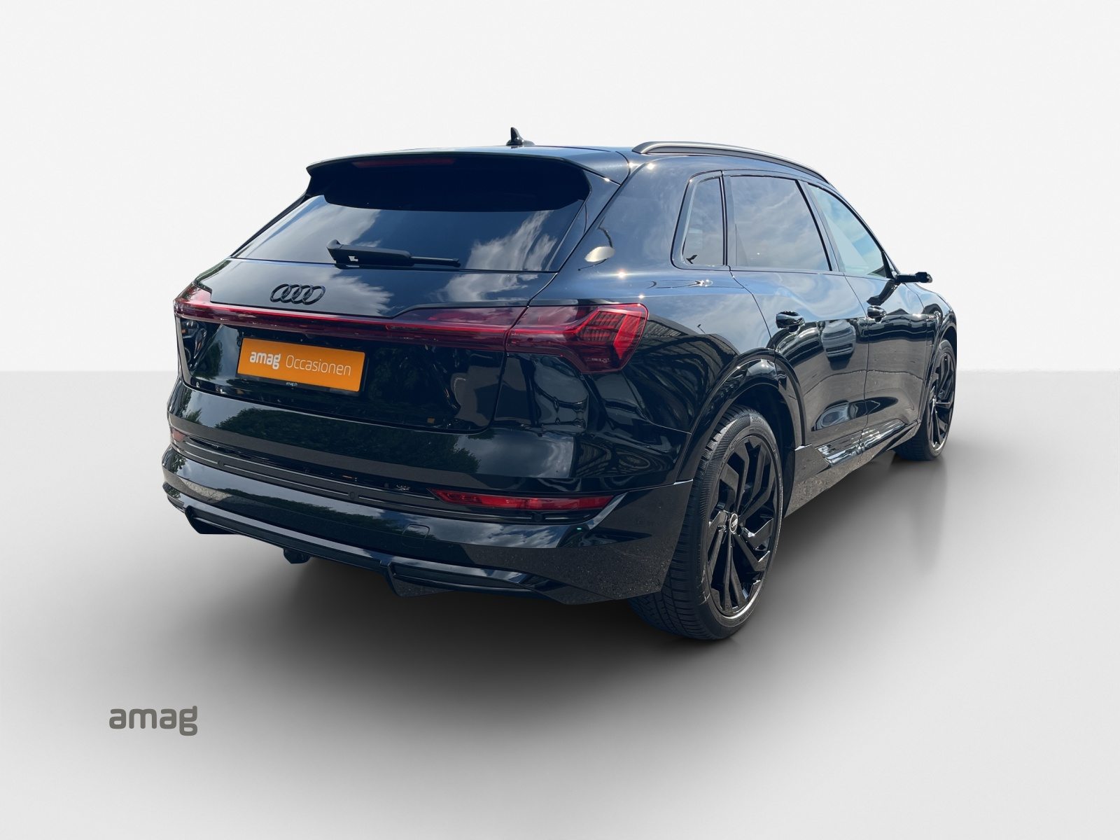 AUDI e-tron 50 S line Attraction, Electric, Second hand / Used, Automatic - 6