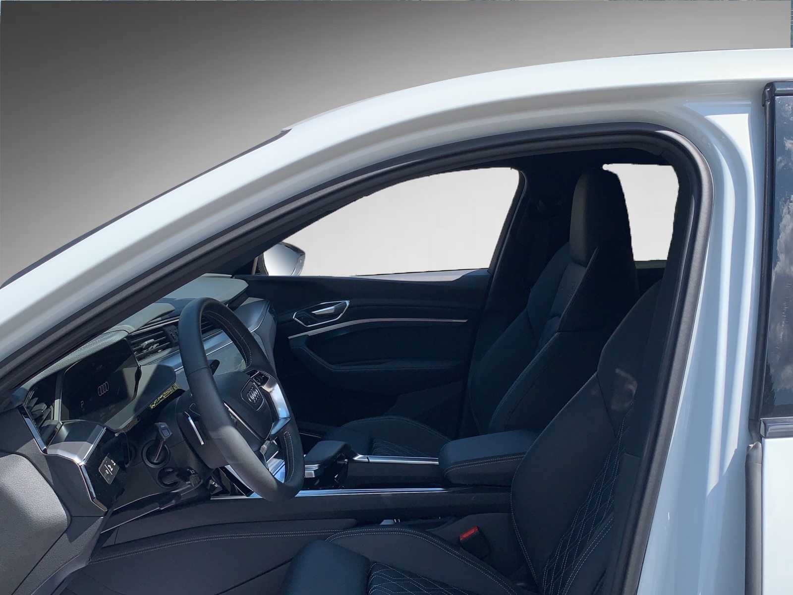 AUDI e-tron Sportback 55 S line, Elektro, Occasion / Gebraucht, Automatik - 4