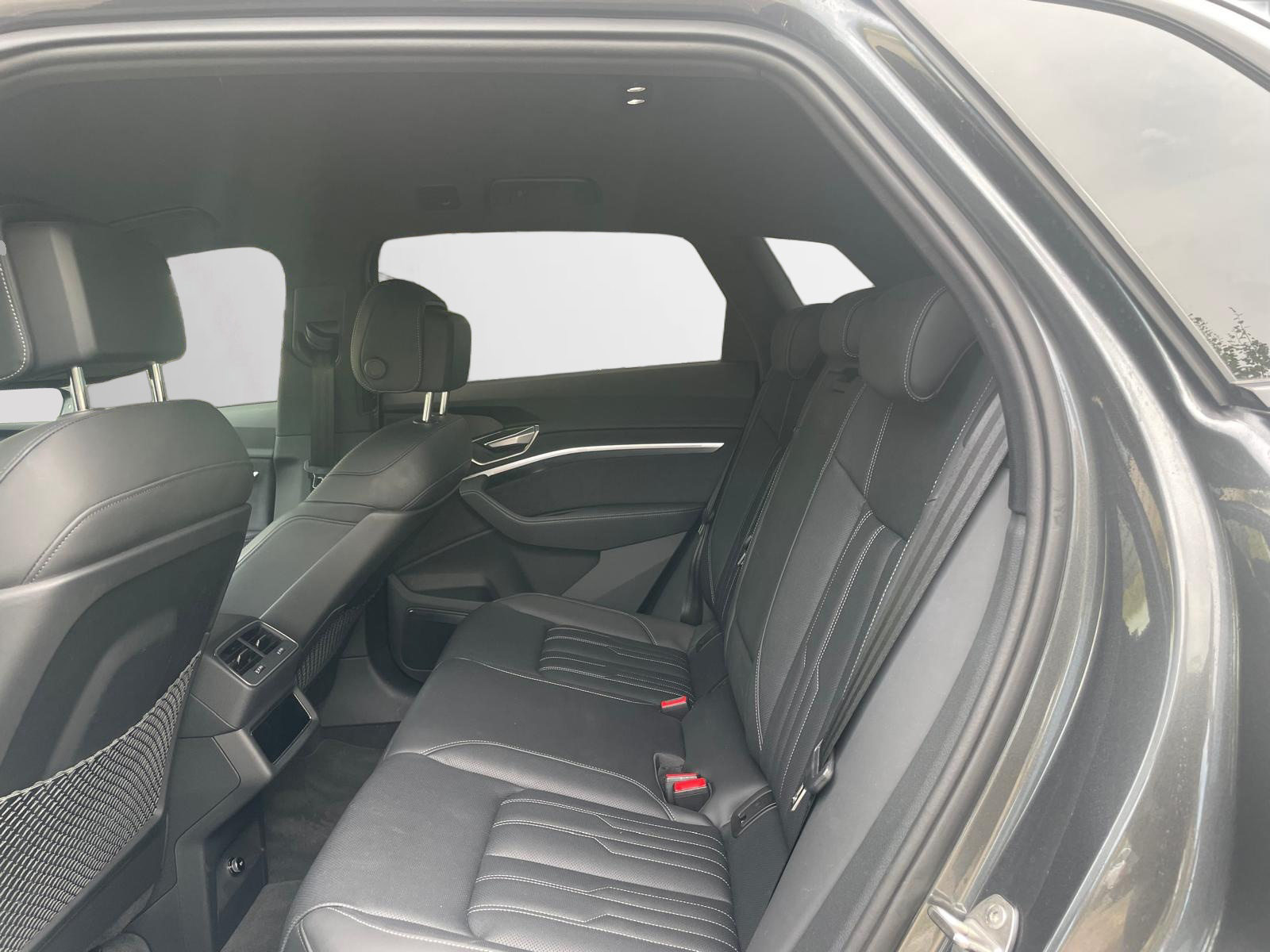 AUDI e-tron 55 S line Black Edition, Elettrica, Occasioni / Usate, Automatico - 7