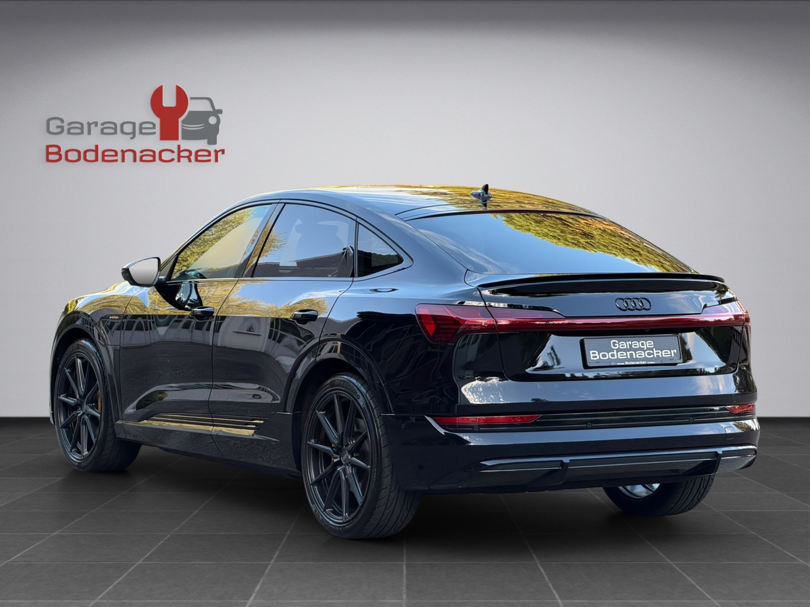 AUDI e-tron 55 Sportback S Line quattro * 22 Zoll Vossen Rä, Electric, Second hand / Used, Automatic - 5