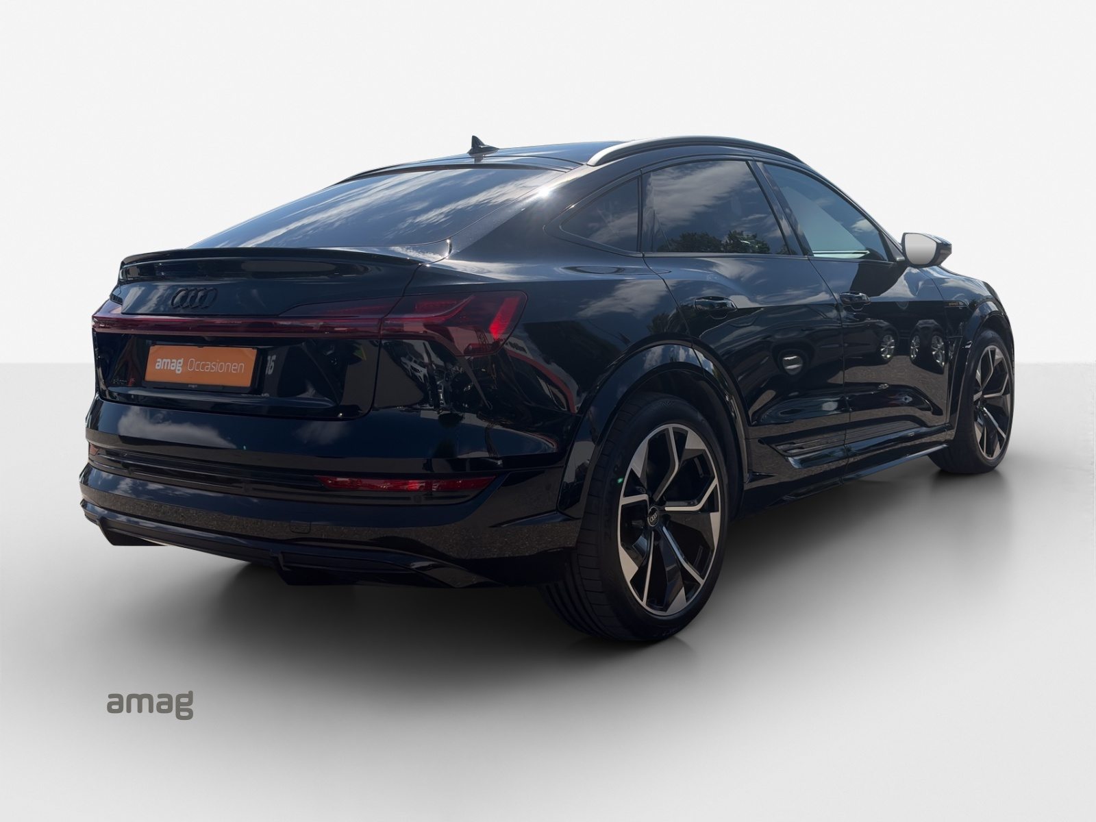 AUDI e-tron Sportback S quattro, Electric, Second hand / Used, Automatic - 5