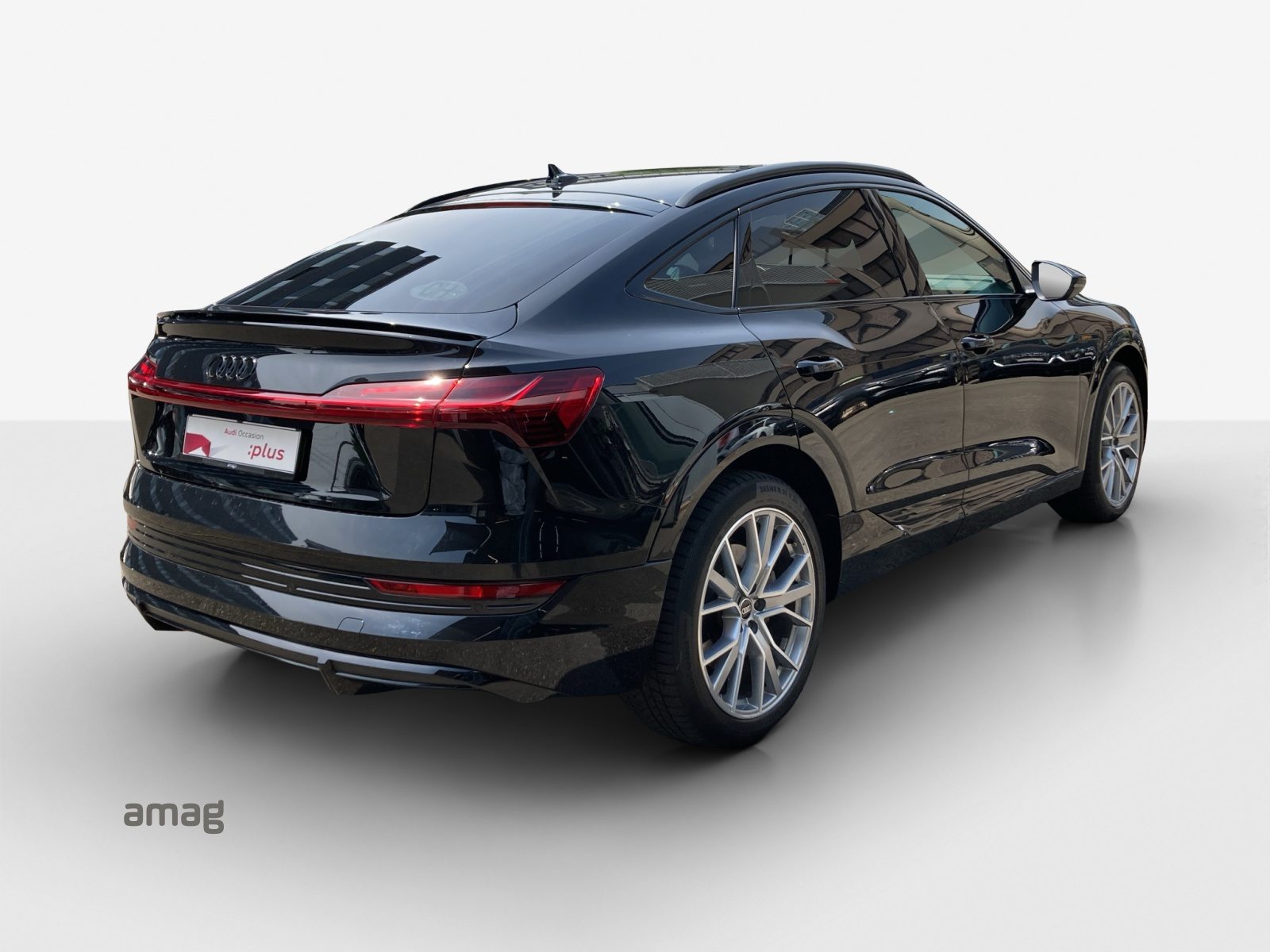 AUDI e-tron Sportback 55 S line Black Edition, Elektro, Occasion / Gebraucht, Automatik - 6