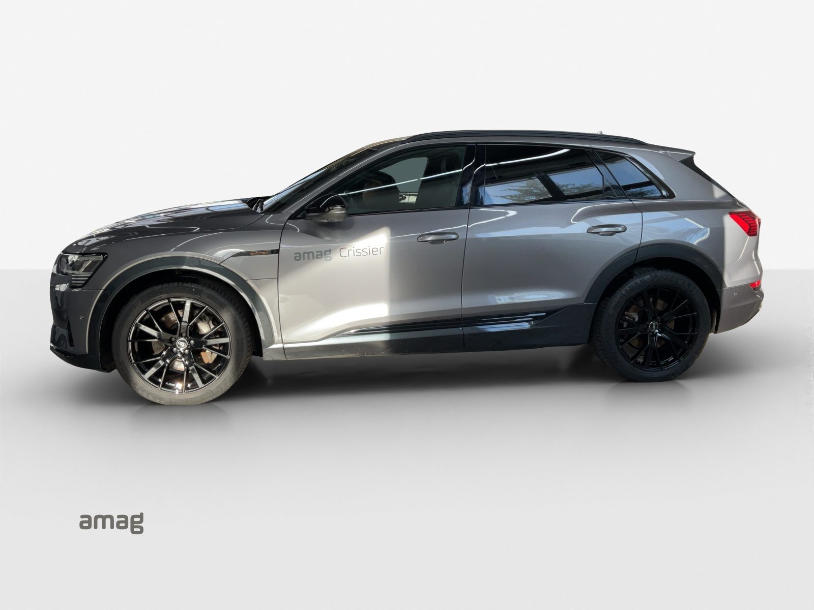AUDI e-tron 55 advanced Black Edition, Elektro, Occasion / Gebraucht, Automatik - 2
