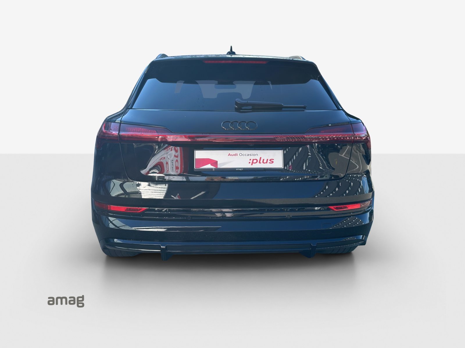 AUDI e-tron 55 S line Black Edition, Elektro, Occasion / Gebraucht, Automatik - 5