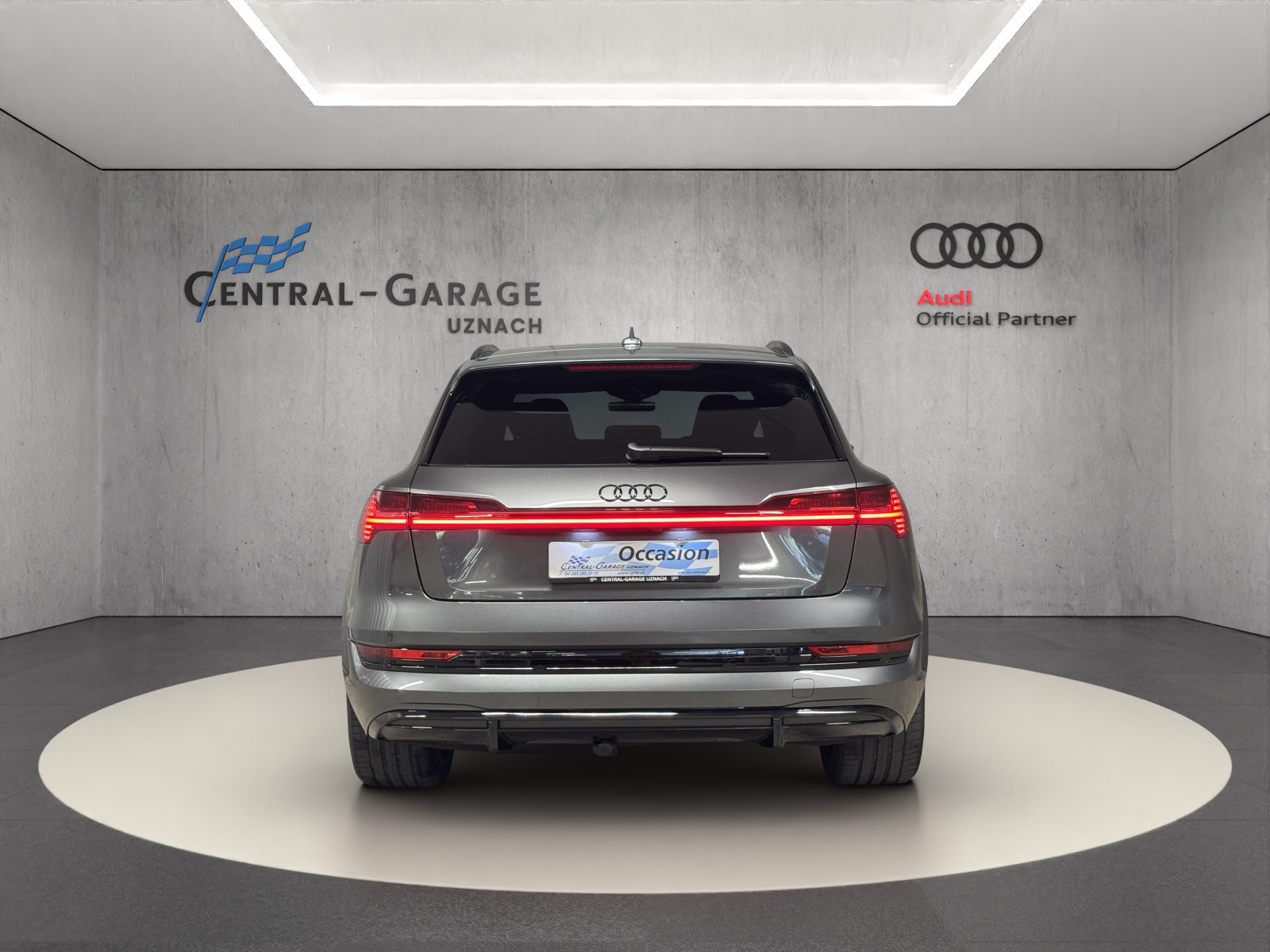 AUDI e-tron S quattro, Elektro, Occasion / Gebraucht, Automatik - 4