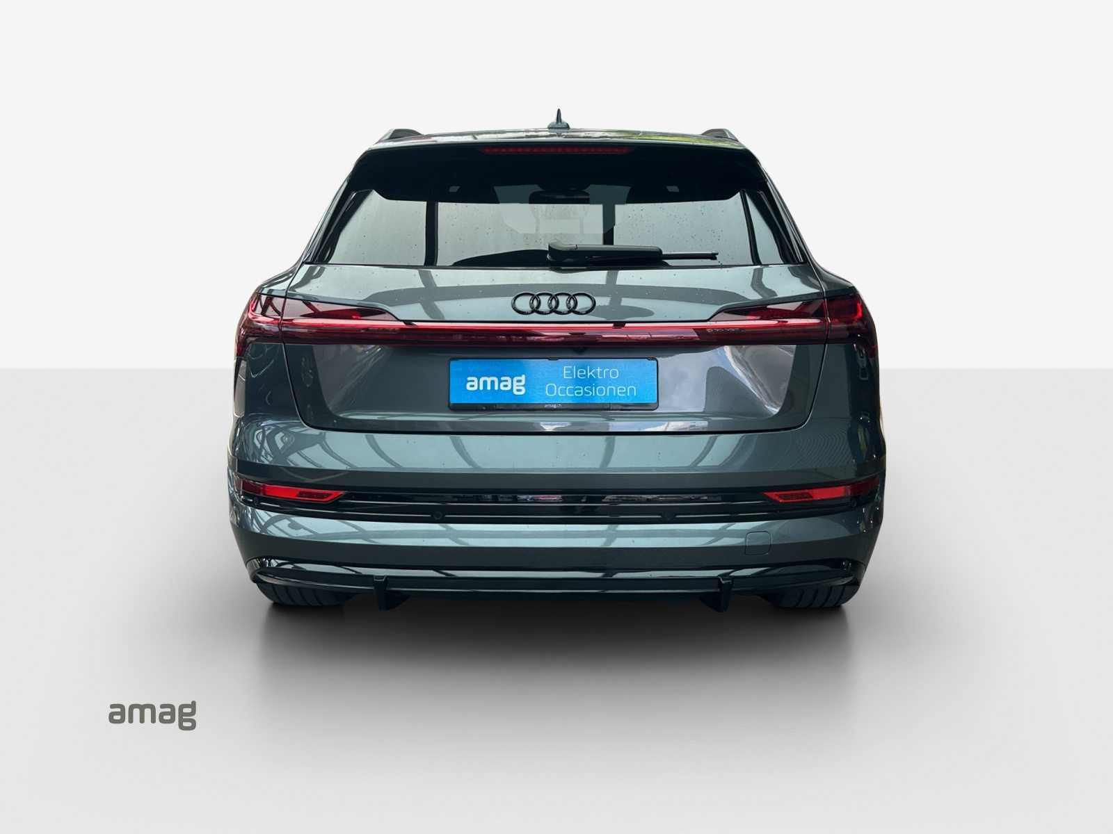 AUDI e-tron 55 S line Black Edition, Électrique, Occasion / Utilisé, Automatique - 4