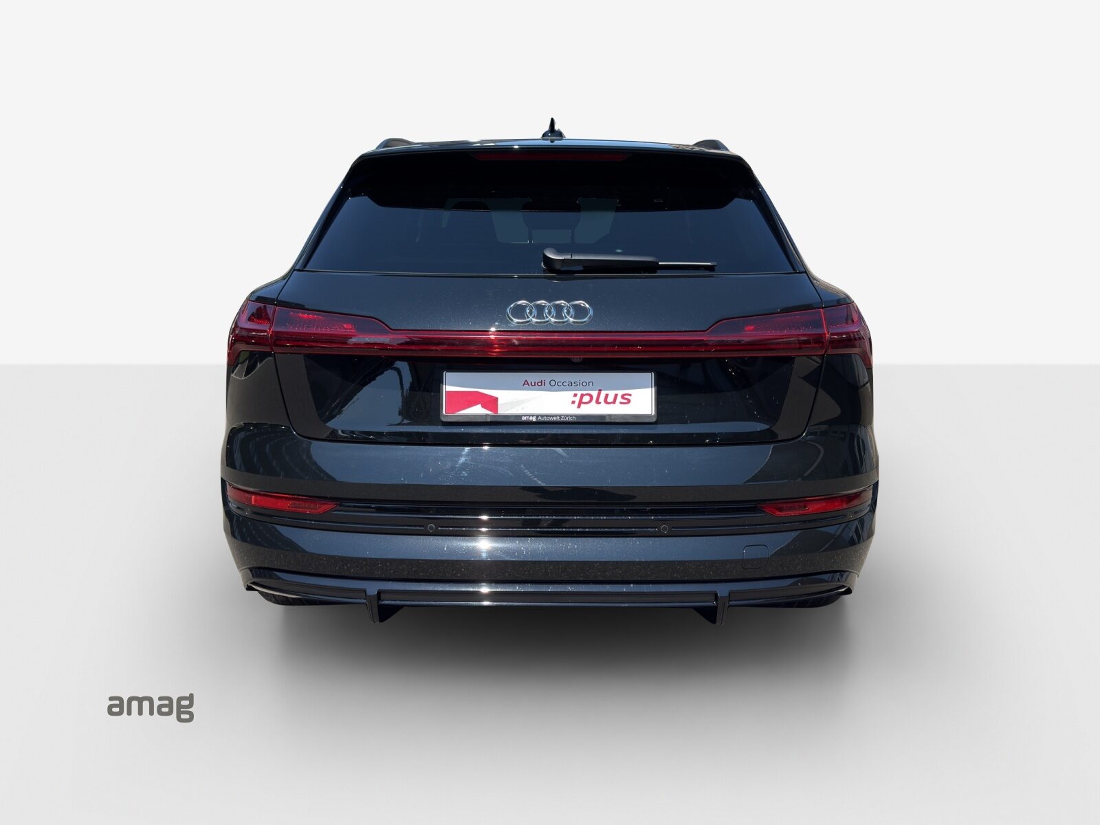 AUDI e-tron 55 S line Black Edition, Electric, Second hand / Used, Automatic - 5