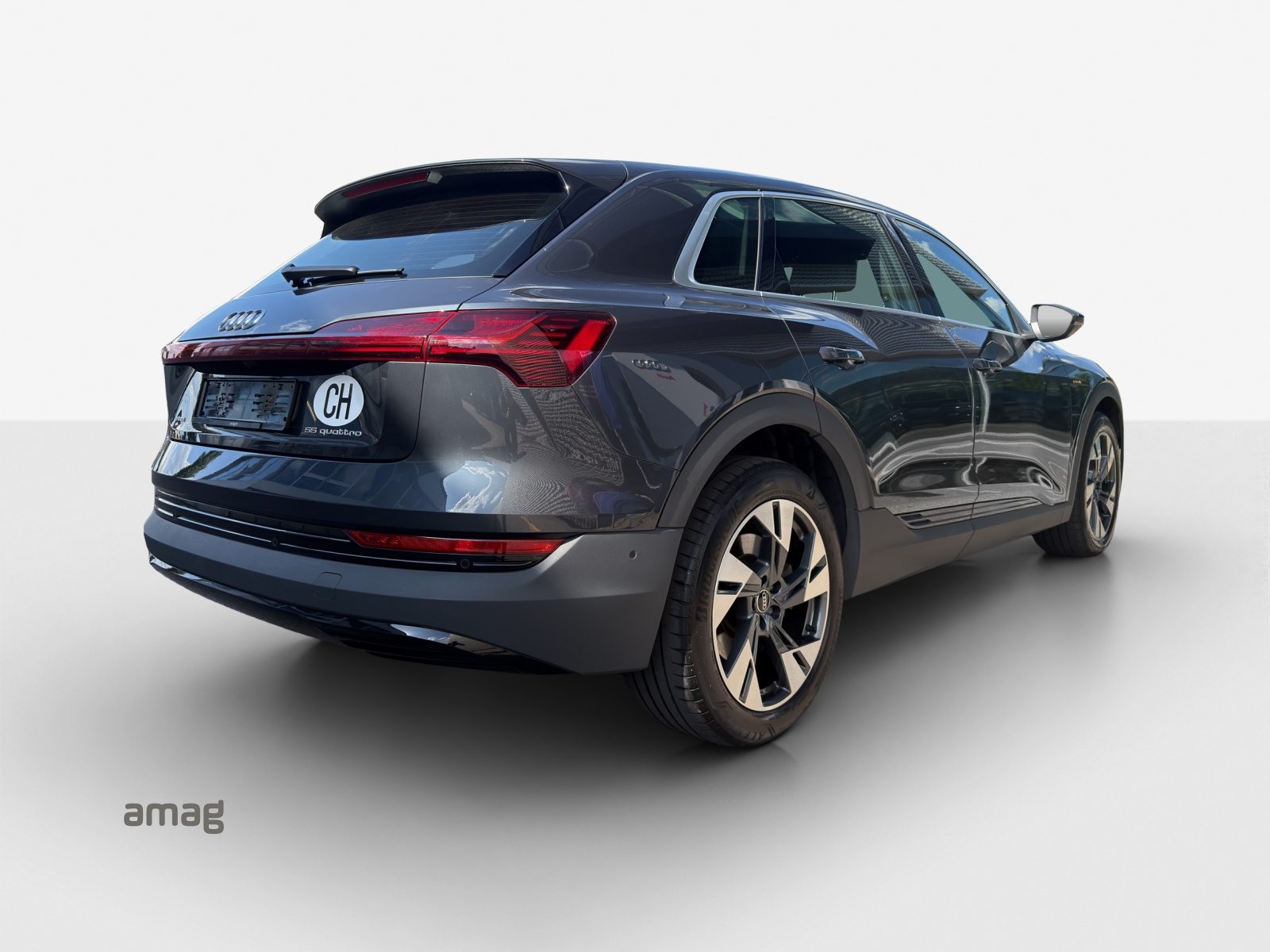AUDI e-tron 55, Elektro, Occasion / Gebraucht, Automatik - 5