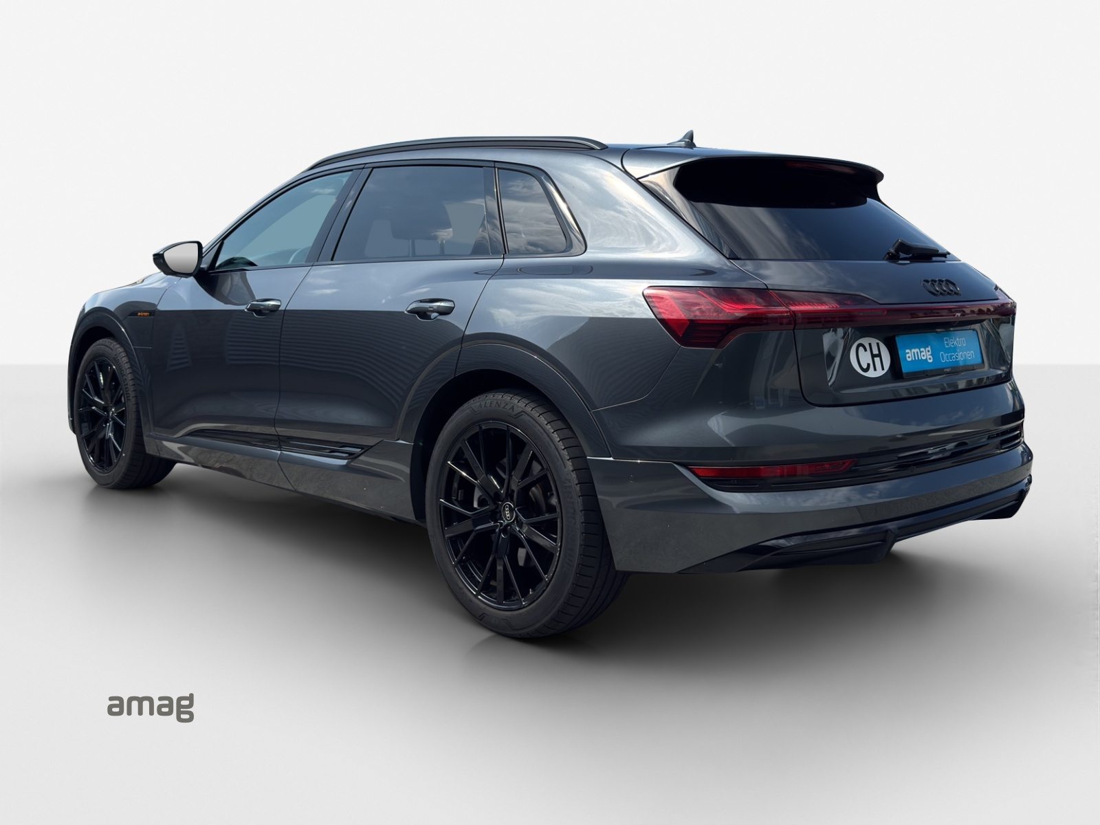 AUDI e-tron 55 S line Black Edition, Elektro, Occasion / Gebraucht, Automatik - 3