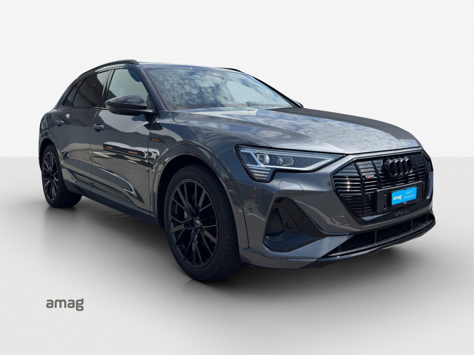 AUDI e-tron 55 S line Black Edition, Elektro, Occasion / Gebraucht, Automatik - 6