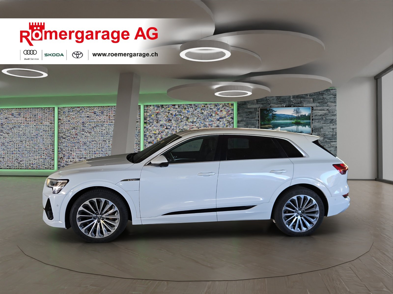 AUDI e-tron 55 S Line quattro, Elektro, Occasion / Gebraucht, Automatik - 2