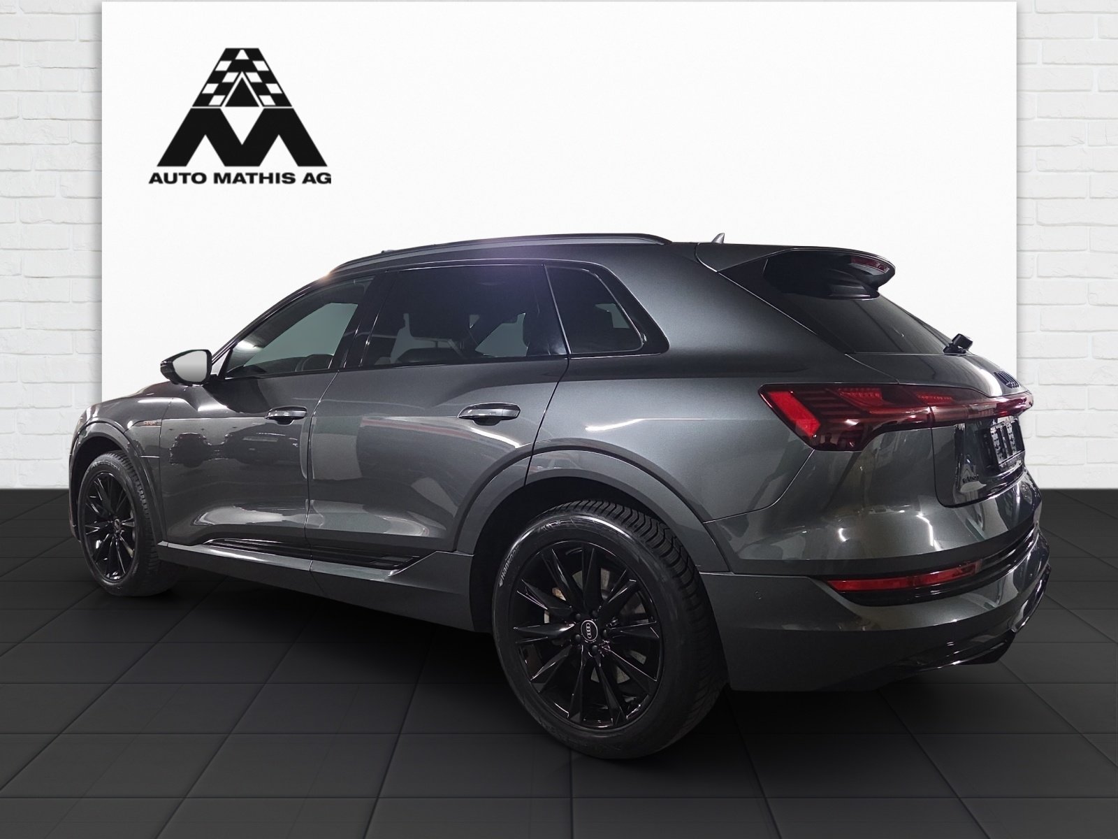 AUDI e-tron 55 S Line Black Edition quattro, Électrique, Occasion / Utilisé, Automatique - 5