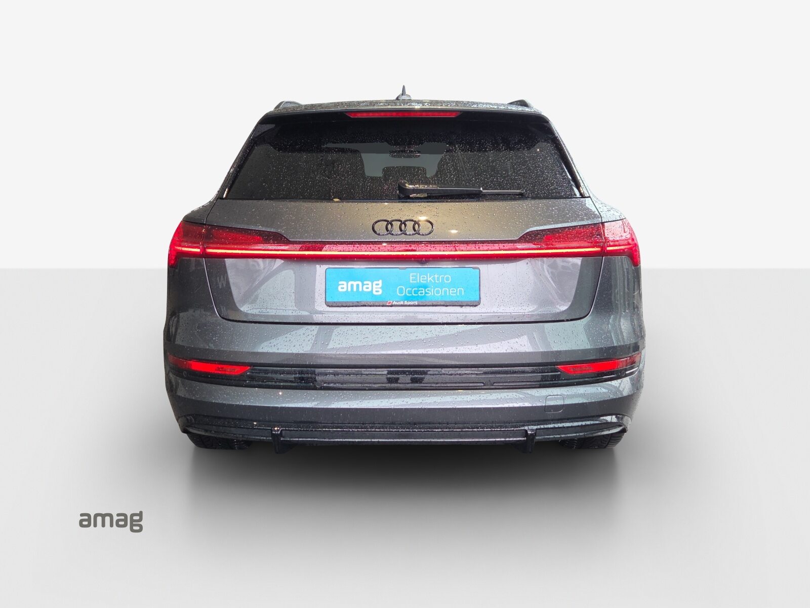AUDI e-tron 55 S line Black Edition, Électrique, Occasion / Utilisé, Automatique - 4