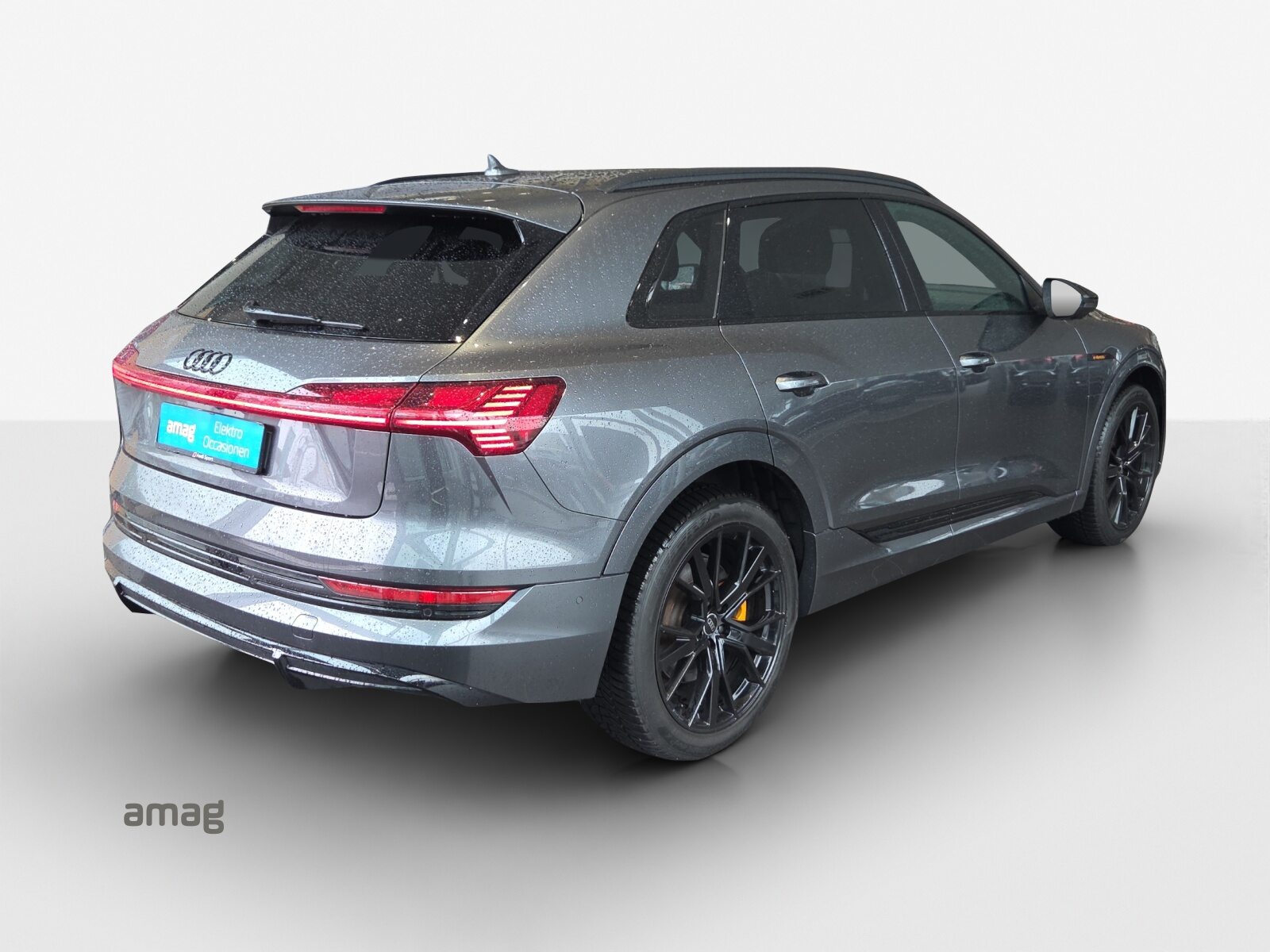 AUDI e-tron 55 S line Black Edition, Électrique, Occasion / Utilisé, Automatique - 5