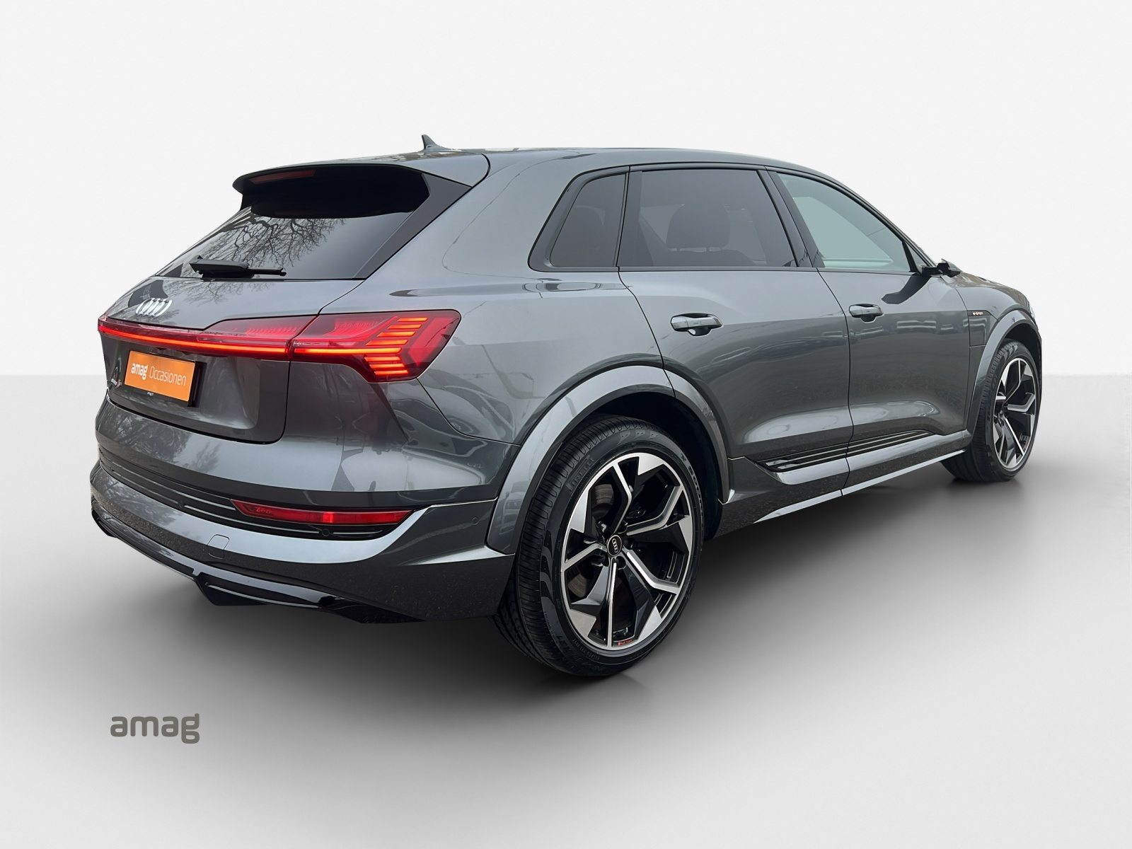 AUDI e-tron S quattro, Electric, Second hand / Used, Automatic - 6