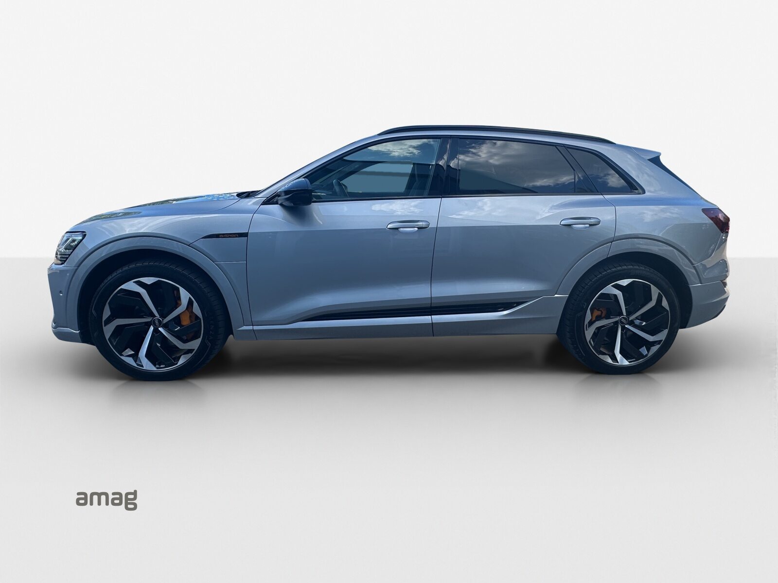 AUDI e-tron 55 S line Black Edition, Électrique, Occasion / Utilisé, Automatique - 2