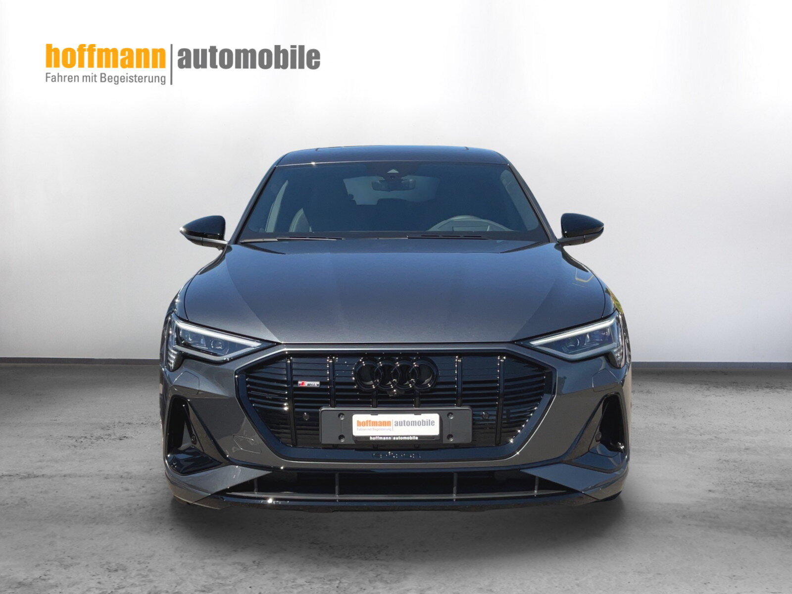 AUDI e-tron 55 S line Black Edition, Elektro, Occasion / Gebraucht, Automatik - 2