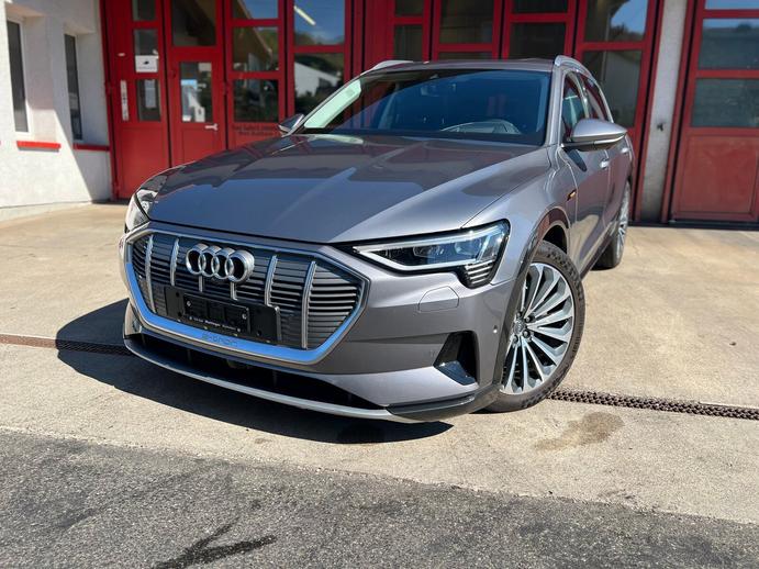 AUDI e-tron 55 quattro // SoH 97.7 // Matrix / Massagesitz /, Elektro, Occasion / Gebraucht, Automatik