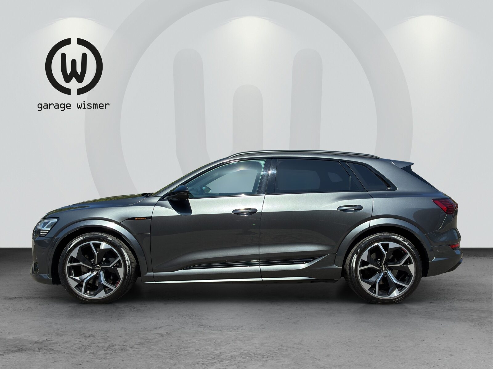 AUDI e-tron S quattro, Electric, Second hand / Used, Automatic - 2