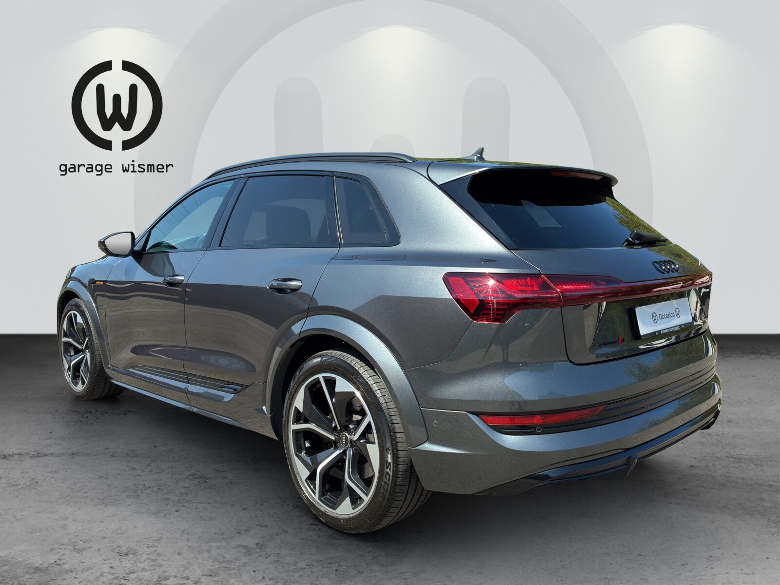 AUDI e-tron S quattro, Electric, Second hand / Used, Automatic - 3