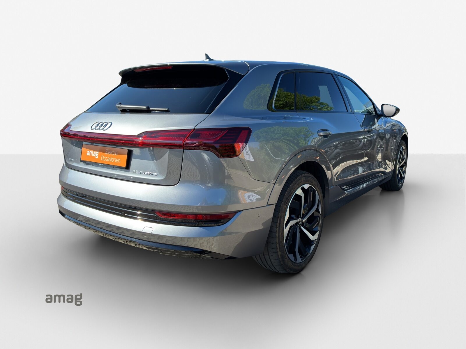 AUDI e-tron 55 advanced Black Edition, Elektro, Occasion / Gebraucht, Automatik - 6