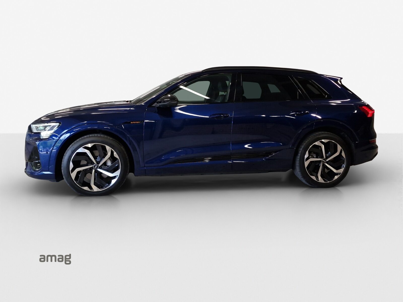 AUDI e-tron 55 S line Black Edition, Elektro, Occasion / Gebraucht, Automatik - 2