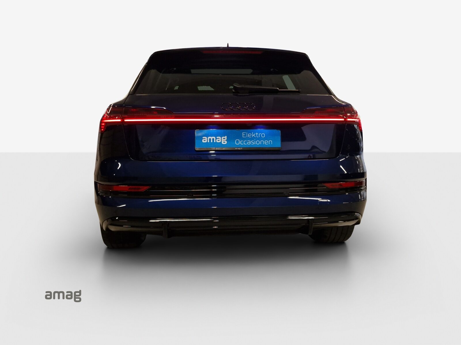 AUDI e-tron 55 S line Black Edition, Elektro, Occasion / Gebraucht, Automatik - 4