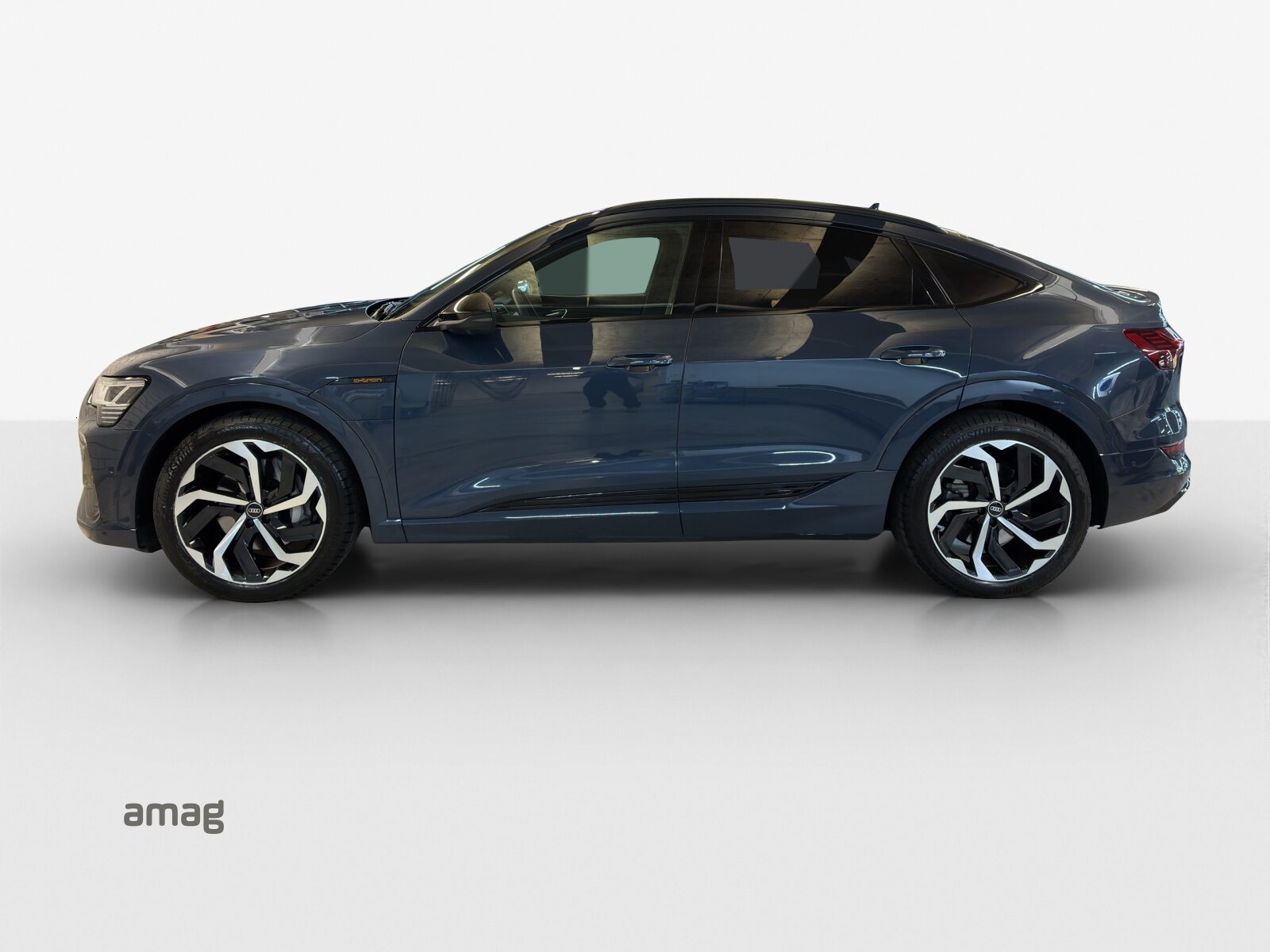 AUDI e-tron Sportback 55 S line Black Edition, Elektro, Occasion / Gebraucht, Automatik - 2