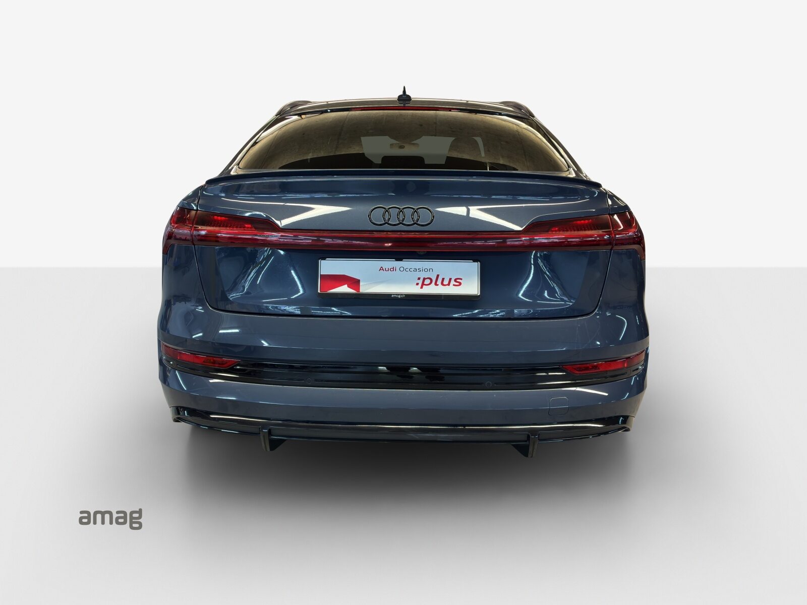 AUDI e-tron Sportback 55 S line Black Edition, Elektro, Occasion / Gebraucht, Automatik - 4