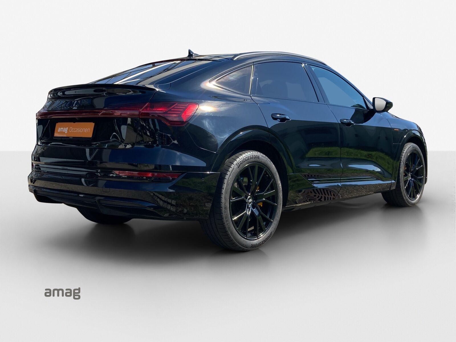 AUDI e-tron Sportback 55 S line Black Edition, Elektro, Occasion / Gebraucht, Automatik - 5