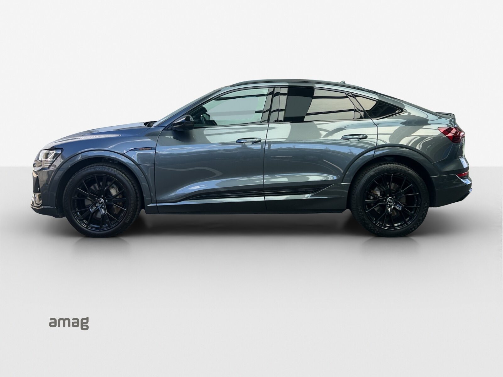 AUDI e-tron Sportback 55 S line Black Edition, Elektro, Occasion / Gebraucht, Automatik - 2