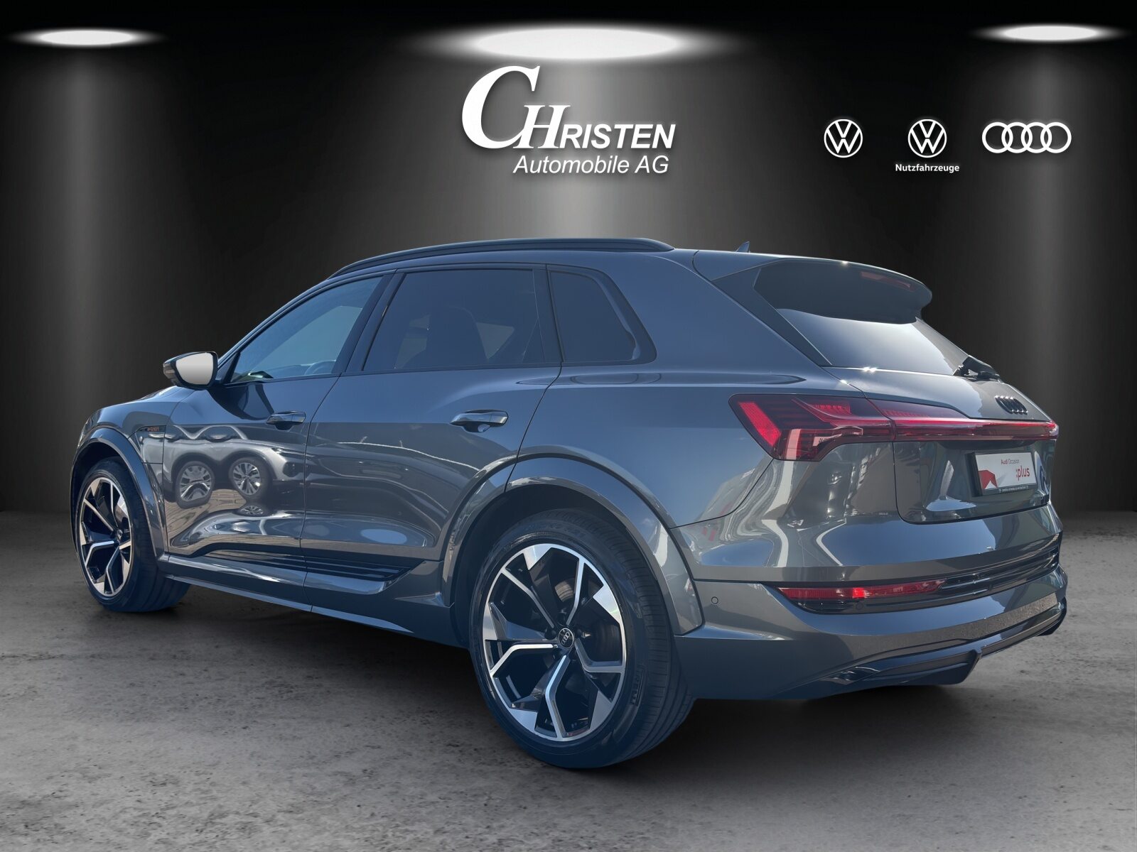 AUDI e-tron S quattro, Elektro, Occasion / Gebraucht, Automatik - 4