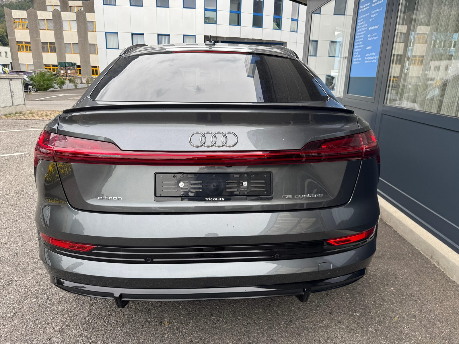 AUDI e-tron Sportback 55 S-Line quattro, Elektro, Occasion / Gebraucht, Automatik - 5