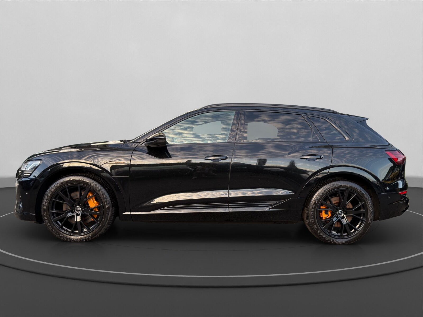 AUDI e-tron 55 S Line Black Edition quattro