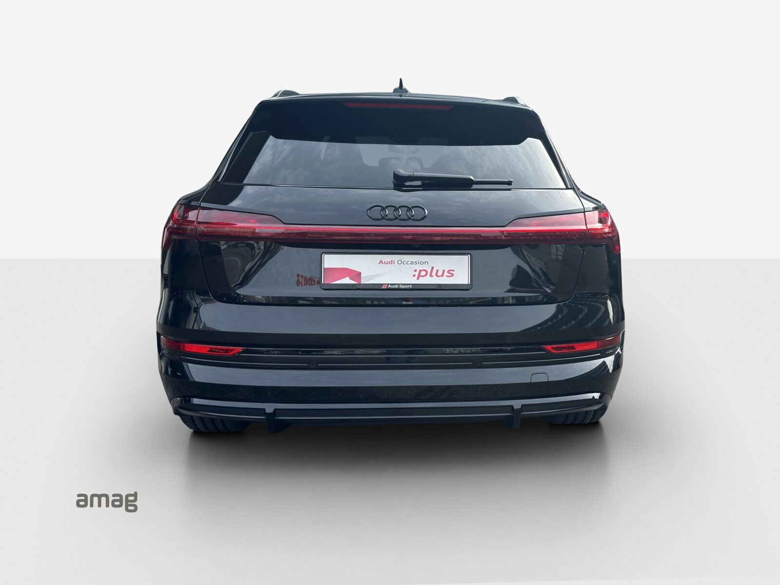 AUDI e-tron 55 S line Black Edition, Électrique, Occasion / Utilisé, Automatique - 4