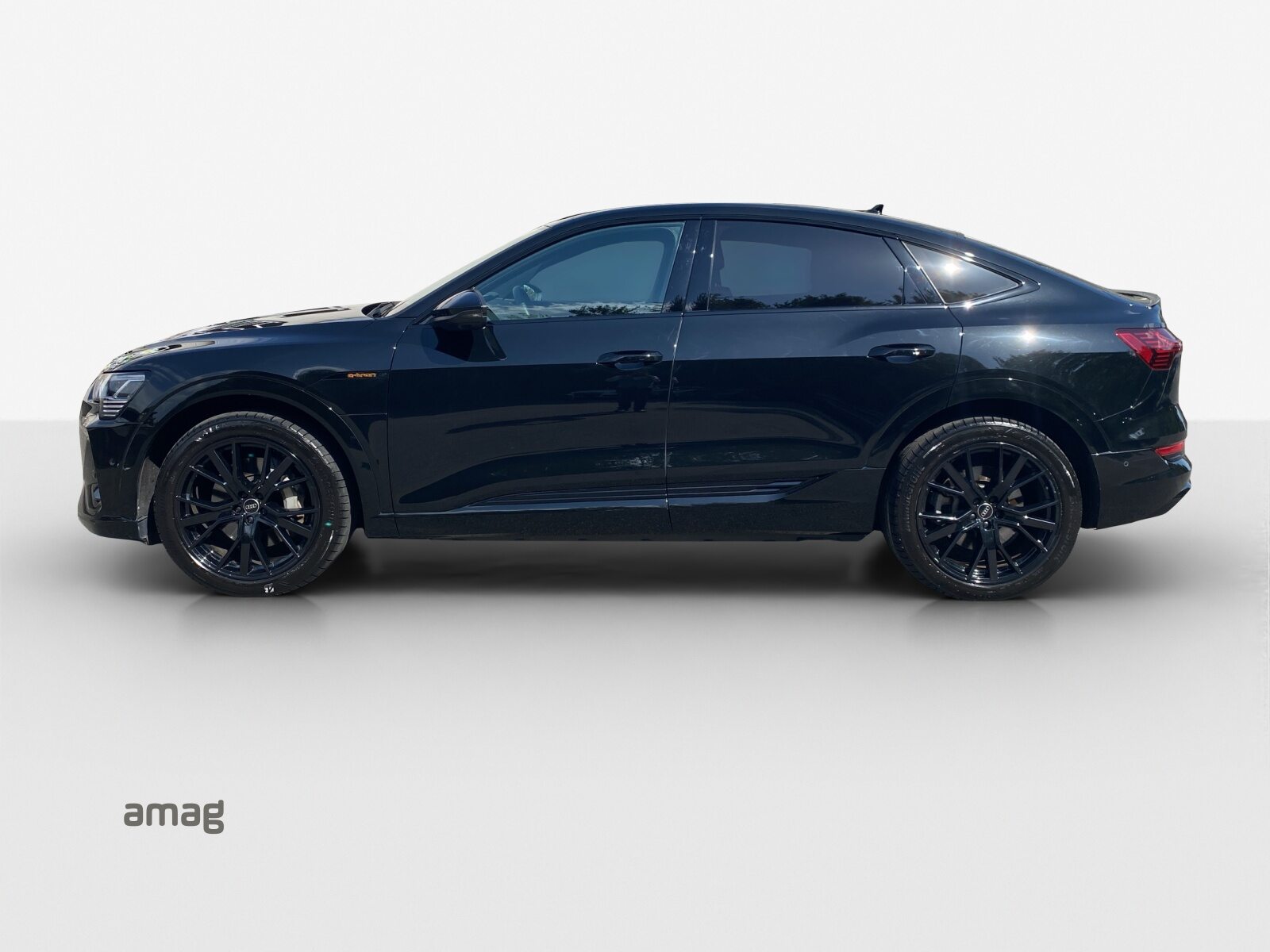 AUDI e-tron Sportback 55 S line Black Edition, Électrique, Occasion / Utilisé, Automatique - 2