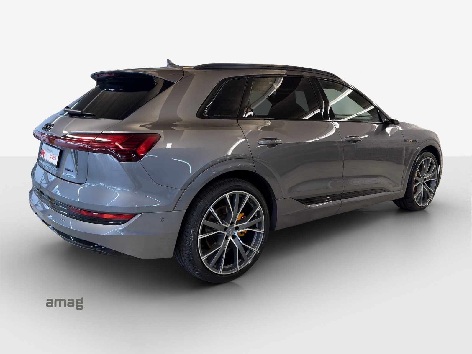 AUDI e-tron 55 advanced, Elektro, Occasion / Gebraucht, Automatik - 6